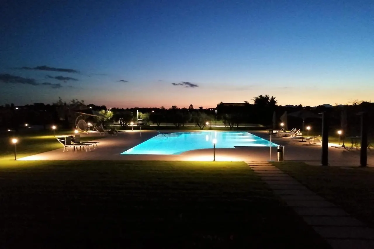קאבאיון ורונסה Borgo Romantico Green Relais 3*, קאבאיון ורונסה