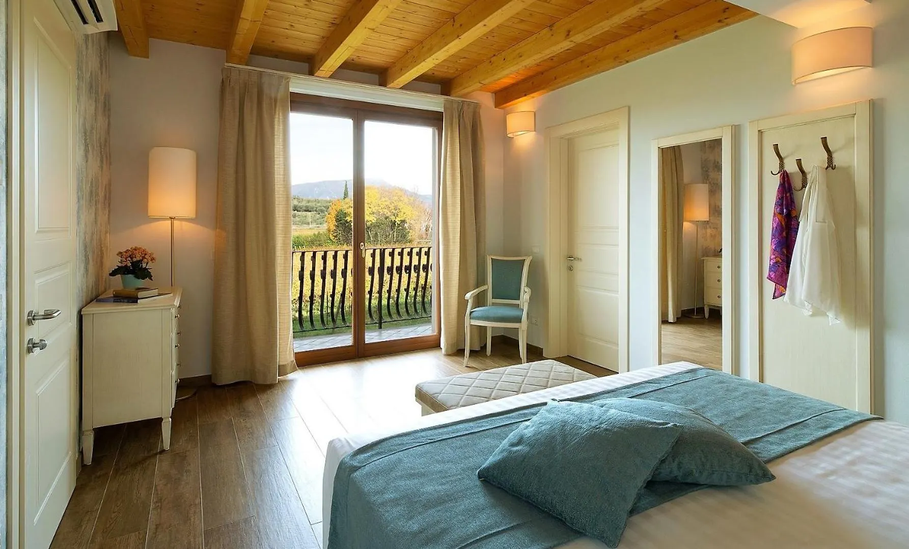 מלון קאבאיון ורונסה Borgo Romantico Green Relais
